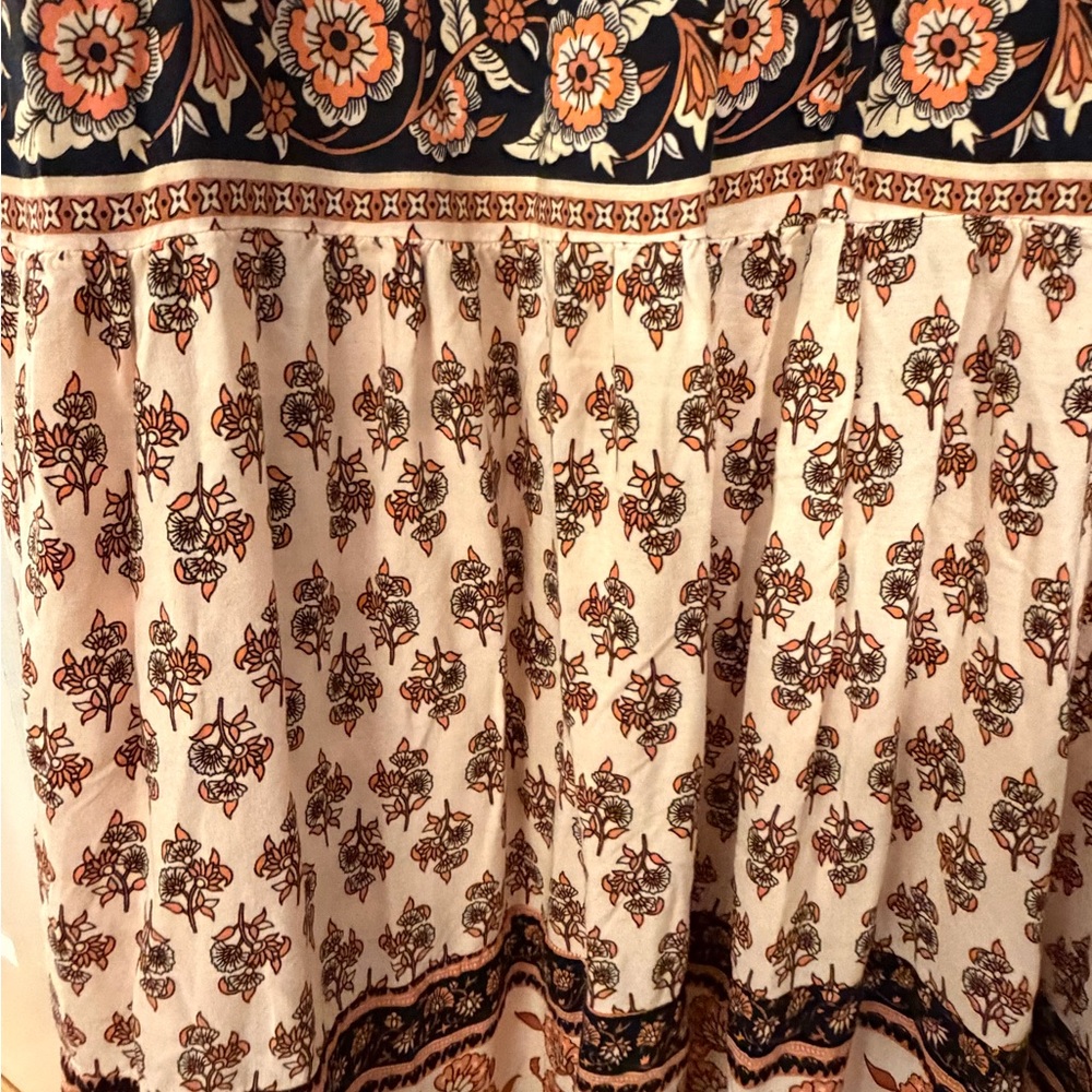 Bohemian Floral Maxi Dress in Cream and Black - Picture 6 of 7